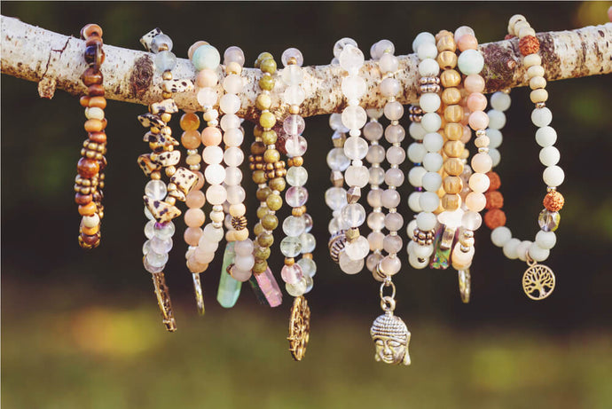 How to Make a DIY Period Tracking Bracelet (That’s Easy, Cute, and Educational!)