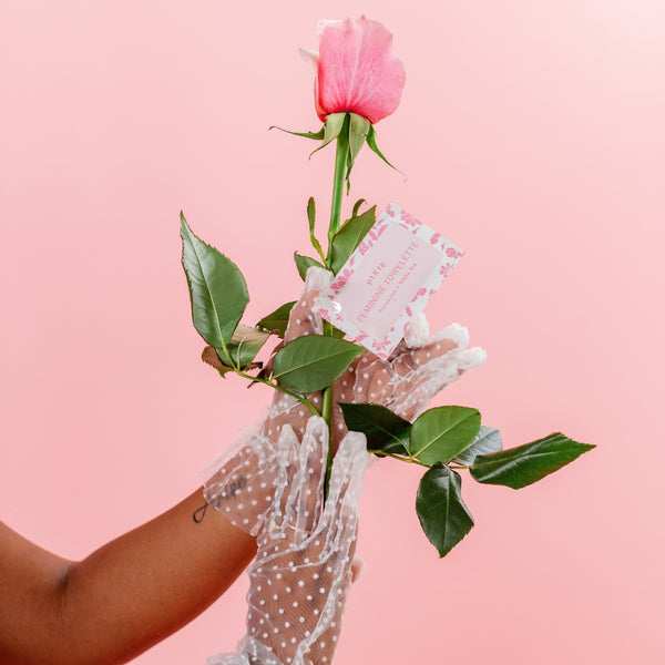 Load image into Gallery viewer, Individually Wrapped Rose Wipes
